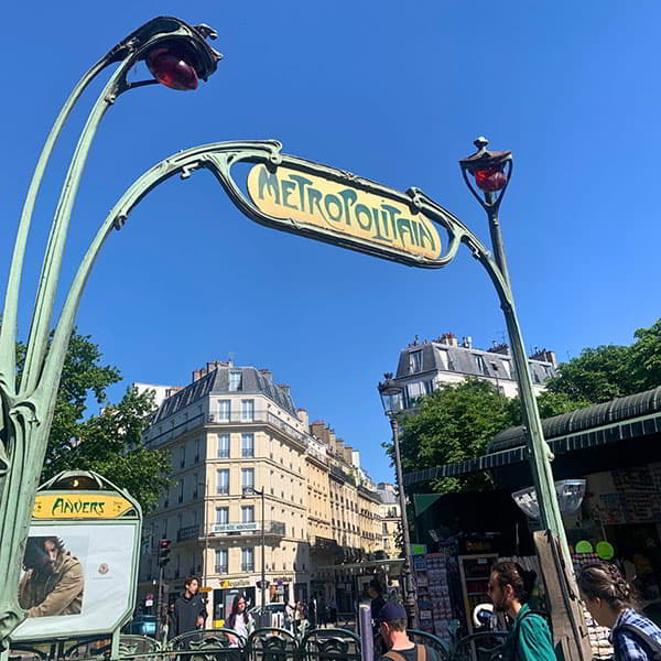 Selfie en el Metropolitain de París